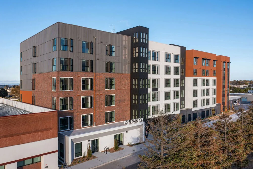 Autovol El Camino Real multifamily modular project exterior