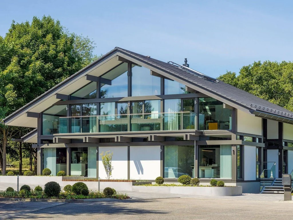HUF HAUS ART 6 London show house exterior with timber frame and full-height glazing