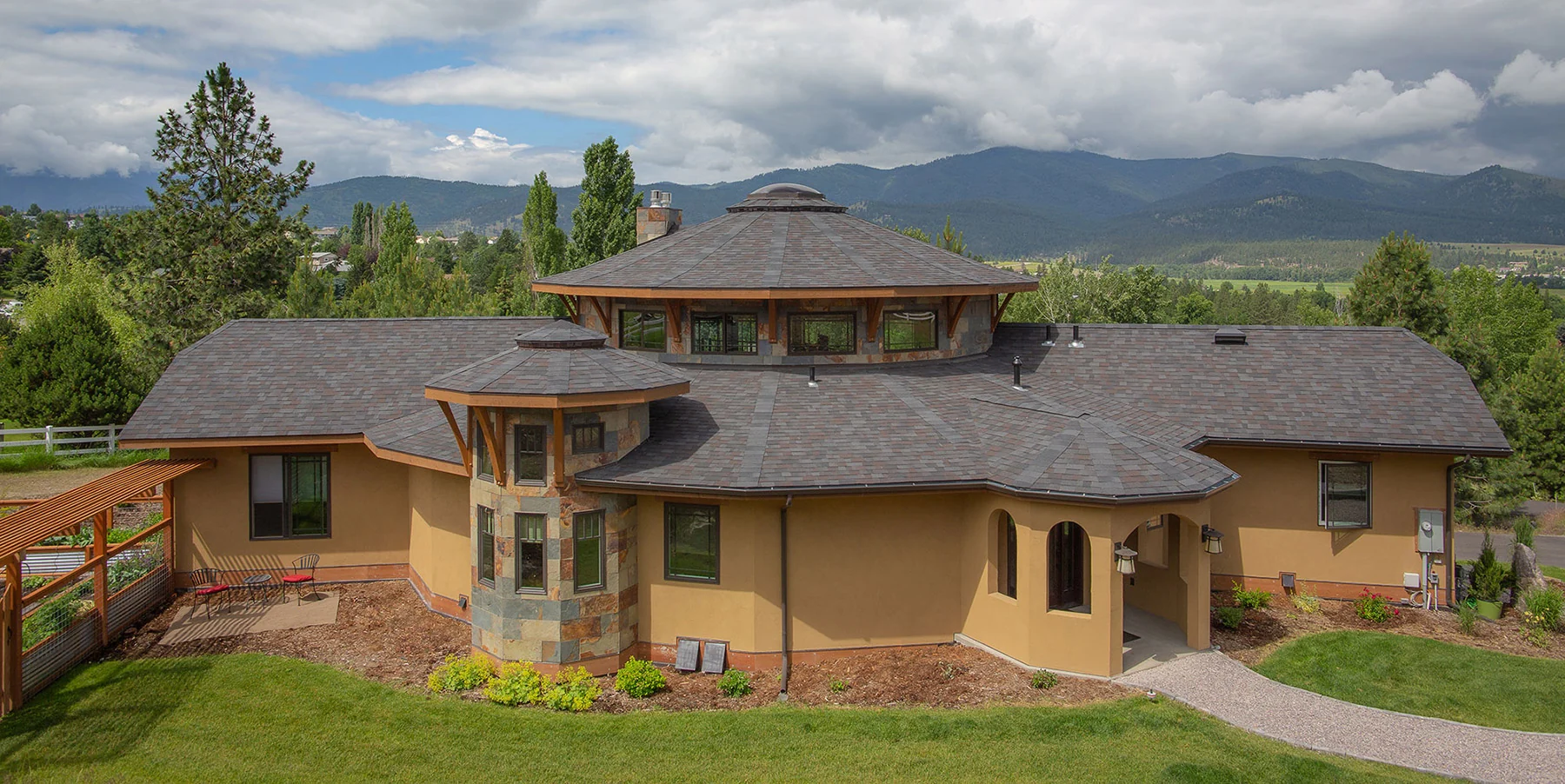 Builder-published portfolio image for Mandala Custom Homes
